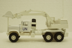 Краз-255Б ЭОВ-4421 ООН, Экскаватор белый, Н738, Наш Автопром 1:43