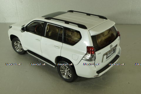 Toyota Land Cruiser Prado 150, 2009 white, Paudi 1:18