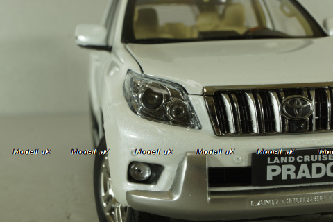 Toyota Land Cruiser Prado 150, 2009 white, Paudi 1:18
