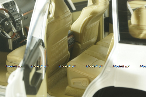 Toyota Land Cruiser Prado 150, 2009 white, Paudi 1:18