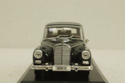 Mercedes 300d Landaulet, City of Vatican, 351230, Norev 1:43