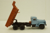 Краз-222Б самосвал, 1963г, голубой/оранжевый, Н770, Наш Автопром 1:43