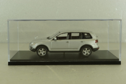 Volkswagen Touareg V10 TDI 2003, Silver, Minichamps 1:43