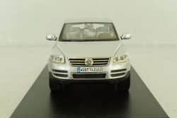 Volkswagen Touareg V10 TDI 2003, Silver, Minichamps 1:43