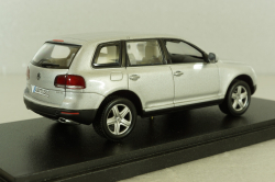 Volkswagen Touareg V10 TDI 2003, Silver, Minichamps 1:43
