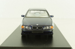 BMW 520i Touring (E39) 1995, dark blue, Schuco 1:43