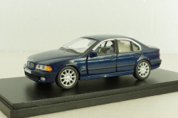 BMW 528i sedan (E39) 1995 blue, Schuco 1:43