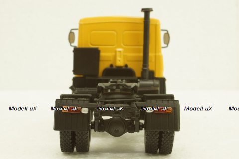 Маз-54322 тягач 1985г, желтый, Н793, Наш Автопром 1:43
