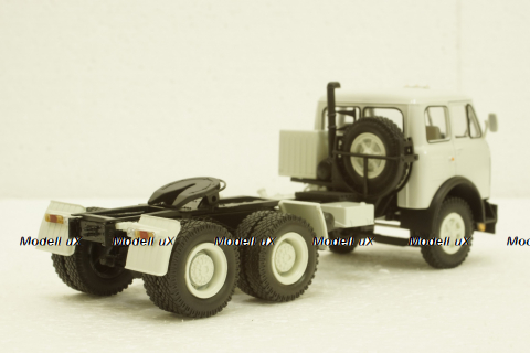 Маз-515Б тягач 1977, серый, Н702, Наш Автопром 1:43