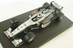 McLaren Mercedes MP4/15 Formula 1 Hakkinen 2000, Minichamps 1:18