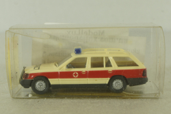 Mercedes  230 TE Ambulance 1985, beige, 07118, Wiking 1:87