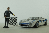 Директор трассы Le Mans, фeигурка, 1950-70, FLM118022,  Miniatures 1:18 