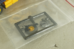 Scania 143 M Pritschensattelzug ASG A335, blue/yellow,  51801, Wiking 1:87