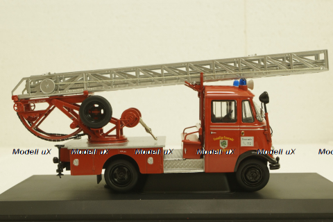 Mercedes L 319 "Feuerwehr" mit  Drehleiter DL 18, 02807, Schuco 1:43