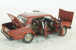 Ваз-2105, сентябрь 87г.,  Тантал/Радон 1:43