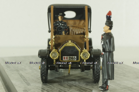 Fiat 60 CV 200th Anniversary Carabinieri with figure, RIO200-2/D, RIO 1:43