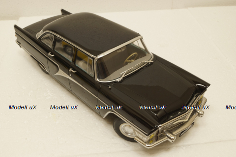 Газ-13 Чайка 1959 black, T9-1800250, Triple9 1:18