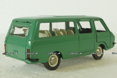 Раф-2203, зеленый, Тантал/Радон 1:43