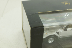 Lamborghini LM002 1984, silver, 436103370, Minichamps 1:43