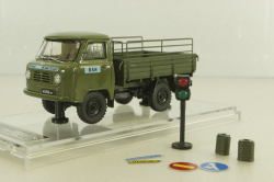 Уаз-450Д, Военная Автоинспекция МО СССР 1963 г. с аксессуарами в кузове, 145003, DiP Models 1:43