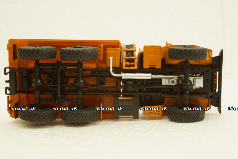 Урал-4320 бортовий, помаранчевий, АвтоИстория 1:43