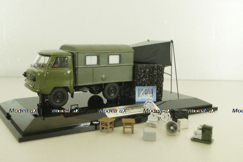 Уаз-450Д, АКД-64 (передвижной армейский кинотеатр), с аксессуарами 145005,  DiP Models 1:43