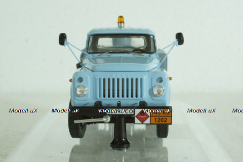 Газ-52 МЗ-3607 Автомобиль-заправщик , DiP Models, 1:43 (РЕПЛИКА)