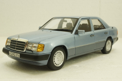 Mercedes 230 E 1990,W124 light blue, 183945, Norev 1:18