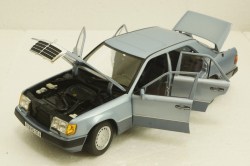 Mercedes 230 E 1990,W124 light blue, 183945, Norev 1:18