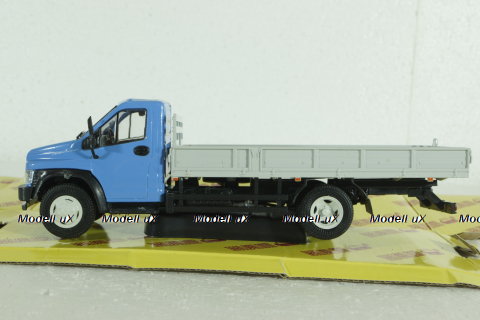 Газон Next C41R33 бортовой гол/сер, Н243, Наш автопром 1:43