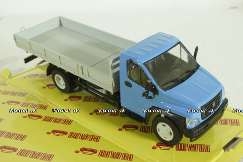 Газон Next C41R33 бортовой гол/сер, Н243, Наш автопром 1:43
