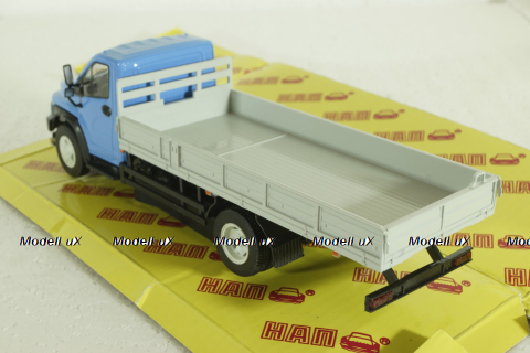 Газон Next C41R33 бортовой гол/сер, Н243, Наш автопром 1:43