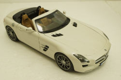 Mercedes SLS AMG Roadster R197 2009, white, 183491, Norev 1:18