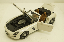 Mercedes SLS AMG Roadster R197 2009, white, 183491, Norev 1:18