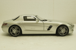 Mercedes SLS AMG Gullwing Coupe (C197) 2009, silver metallic, 183490, Norev 1:18