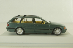 BMW 520i Touring (E39) 1995, green, 80429421517, Schuco 1:43