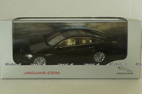 Jaguar XJ (X351)  2009 amethyst black, IXO 1:43