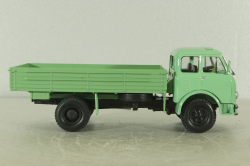 МАЗ-500, Легендарные Грузовики СССР №105, 1:43