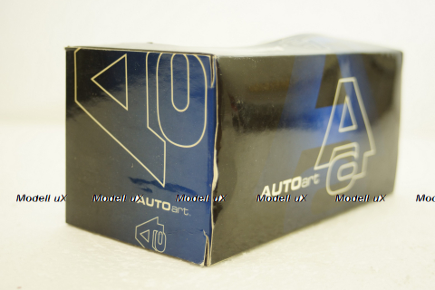 Crysler Panel Cruiser 2003, blue 51531, Auto Art 1:43