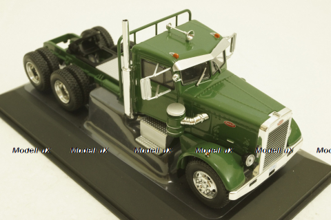 Peterbilt 281 1955 Dark Green, IXO TR048 1:43