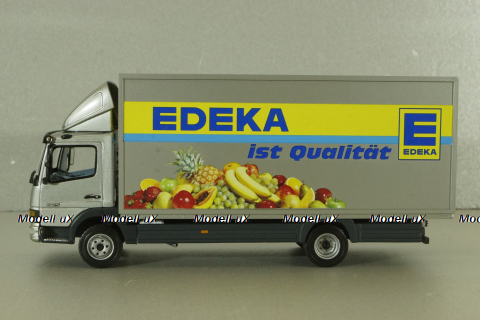 Mercedes Atego 815 box truck 1955 silver, 439037040, Minichamps 1:43