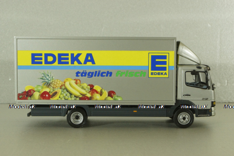 Mercedes Atego 815 box truck 1955 silver, 439037040, Minichamps 1:43