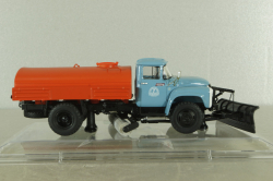 ПМ-130Б поливомоечная машина на шасси Зил-130, зимний вариант 1973, 113047, Dip Models 1:43