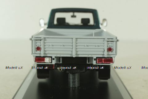 Уаз Патриот Карго зелёный, 231638, DiP Models 1:43