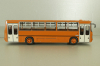 Ikarus-260.27 1985 автобус с планетарными дверьми, оранжевый/белый, Modellux 1:43