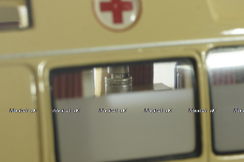 Зил-118КА Специализированная Скорая Помощь (с полным интерьером), 111903, DiP Models 1:43