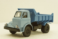 Маз-510Б самосвал, 1962г голубой/синий, Н983, Наш Автопром 1:43