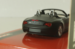Bmw Z4 roadster (E85) "Fulda" 2002, matt black, 436021032, Minichamps 1:43