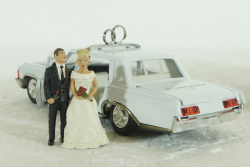 Фигурка Молодожены ( Свадьба),  608а, BM-Toys 1:43