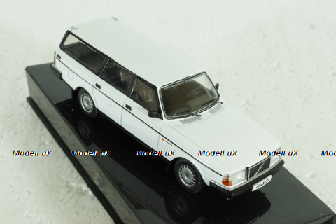 Volvo 240 GL 1988 White, CLC572, IXO 1:43